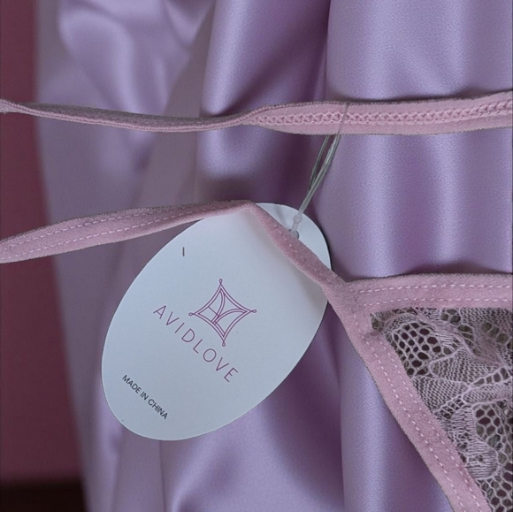 Avidlove Pink Lace Thong Panty Size XL (New) - Picture 4 of 6